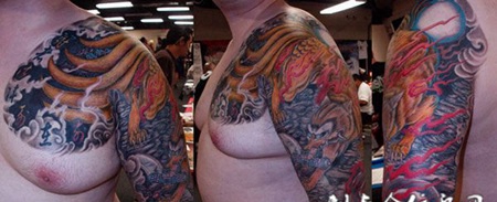 半胛九尾狐纹身图案