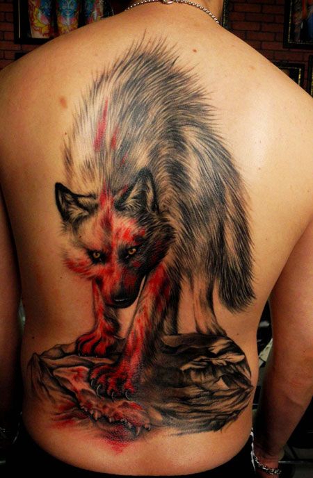 满背血狼纹身图案