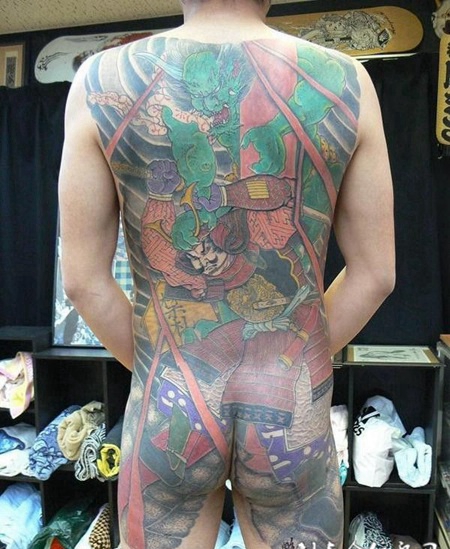 满背武士雷神纹身图案