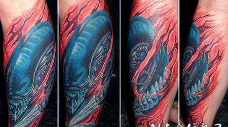 小腿上的异性恶魔纹身图案