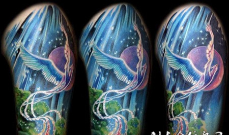 包大臂飞鸟纹身图案