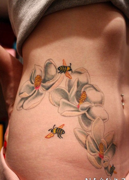 腰侧的茉莉花我纹身图案