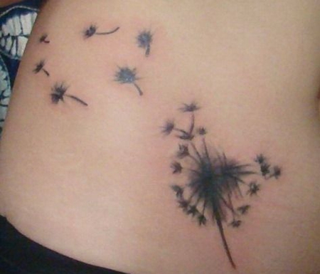腰部蒲公英纹身图片