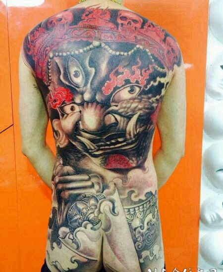 满背彩色大黑天纹身图案缩略频道推荐图