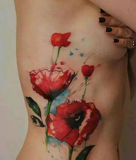 侧腰性感的罂粟花纹身图案