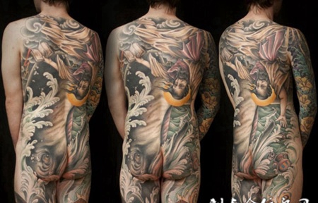 全胛浪花翻江纹身图案