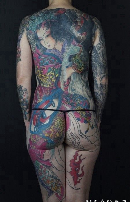 全胛繁花艺妓纹身图案