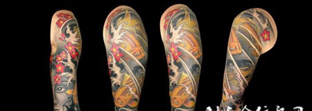 包大臂鲤鱼浪花纹身图案