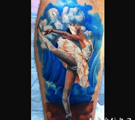 小腿上跳天鹅舞的美女纹身图案