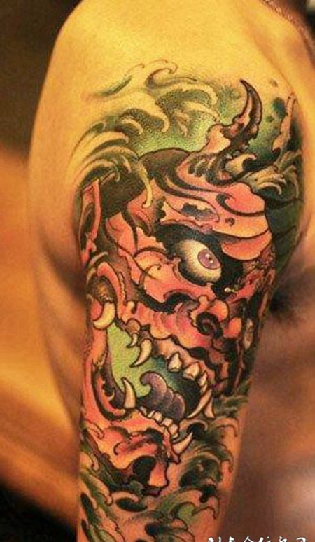 胳膊上般若纹身图案