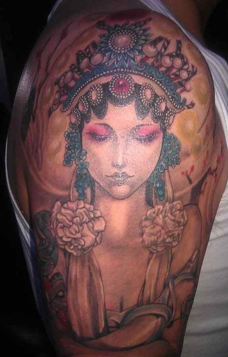 大臂戏子纹身图案