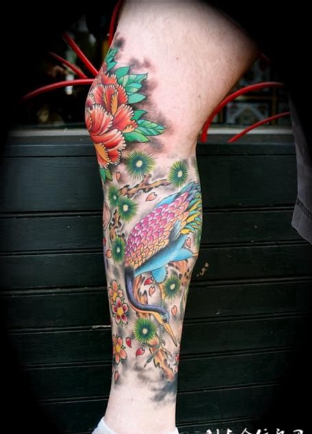 包小腿仙鹤牡丹花纹身图案