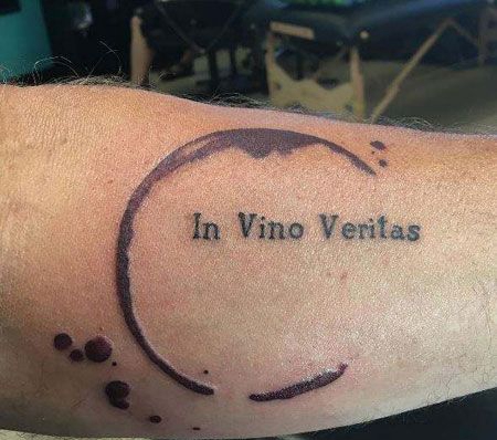 小腿拉丁文纹身图案