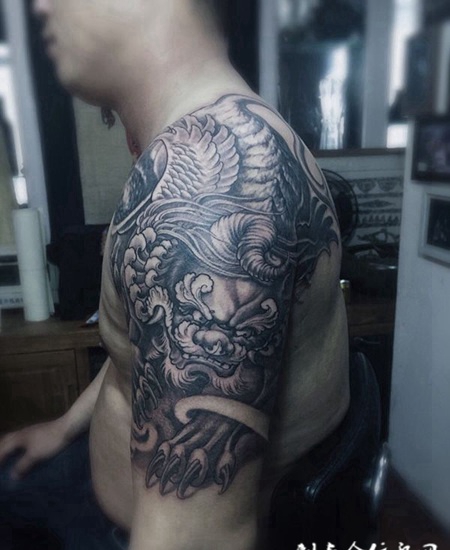 招财神兽，手臂貔貅霸气纹身图案