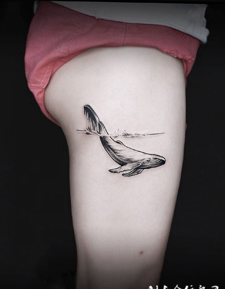 奔流入海，大腿个性鲸鱼纹身
