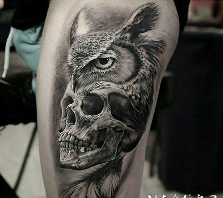 生命的价值，大腿猫头鹰与骷髅写实纹身