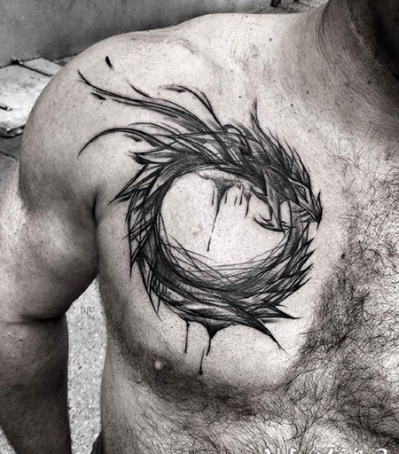 狂野之龙，胸部粗矿线条衔尾龙纹身