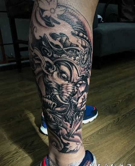 惩戒万恶，小腿象神霸气纹身图案