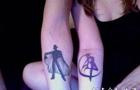 情侣手臂唯美小巧黑色纹身图案