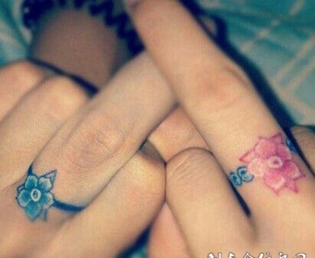 情侣纹身戒指 永远不退去的戒指