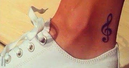 脚踝音乐符号纹身图案