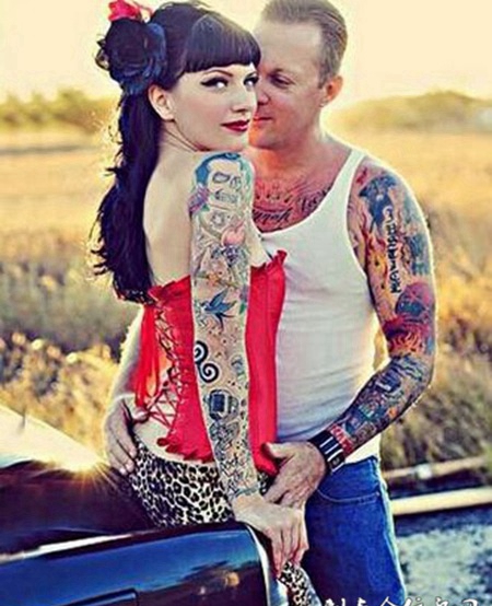 炫彩艺术情侣纹身