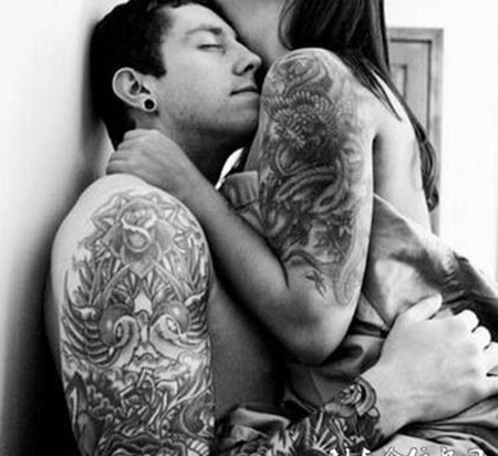 诱惑性爱情侣纹身