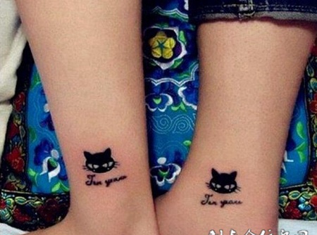 优雅猫咪情侣纹身