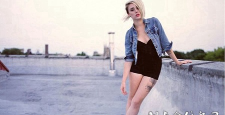 纹身美女热情而不失温婉