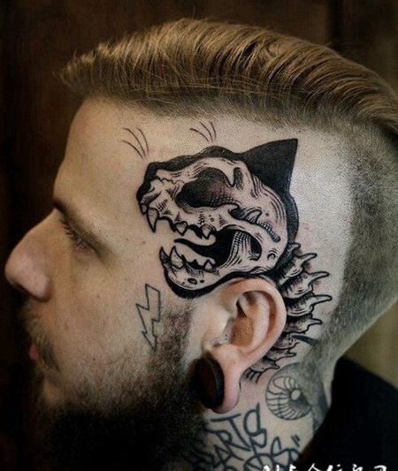 欧美帅哥头部个性纹身骷髅图案欣赏