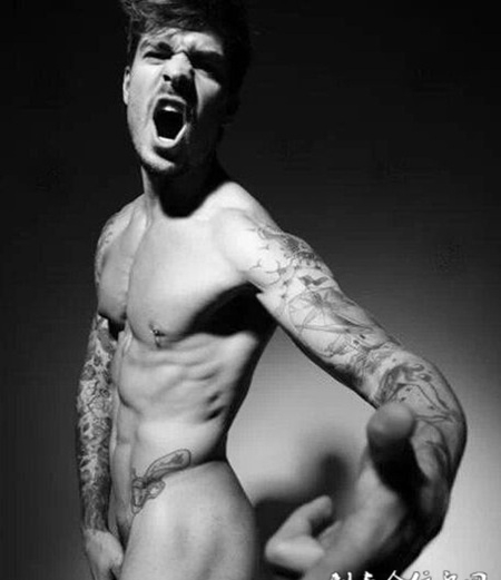 狂野写实欧美风帅哥纹身图案