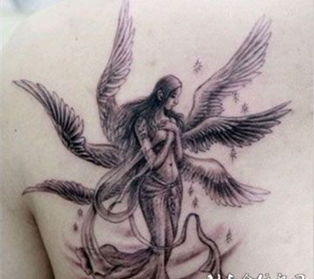 背部六翼天使美女纹身图片
