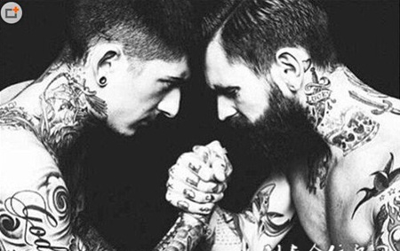 个性基友帅哥纹身