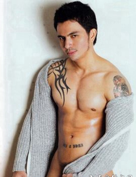 性感美男纹身图案