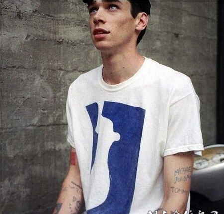 欧美个性帅气男人纹身图案