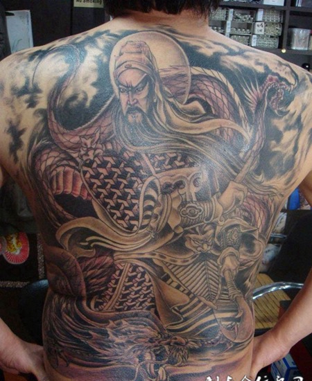 关羽二爷霸气黑白纹身