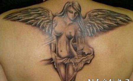 唯美性感美女黑白纹身