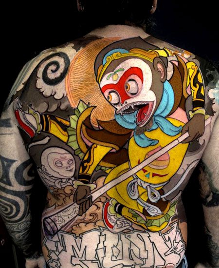 满背卡通孙悟空纹身图案