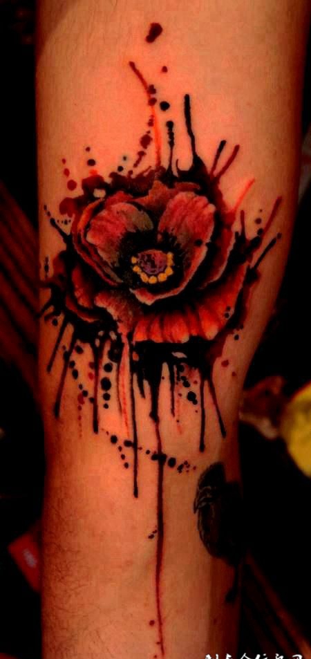 腿部恐怖罂粟花刺青图案