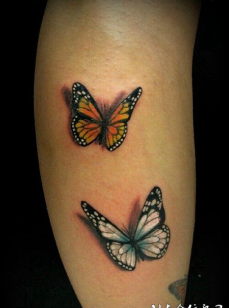 腿部3d蝴蝶纹身