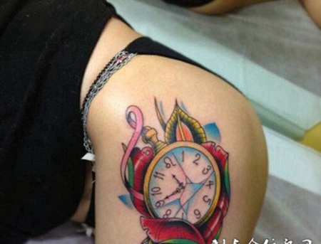 个性腿部性感纹身