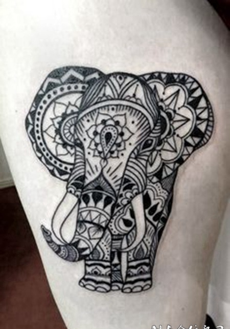 泰国腿部图腾象神纹身图案