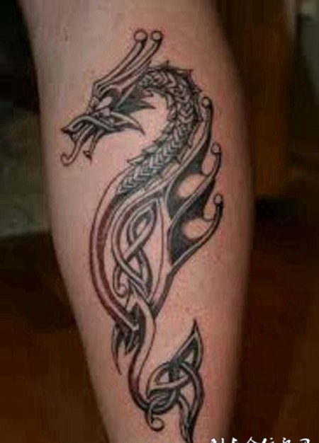 龙之图腾腿部纹身图案