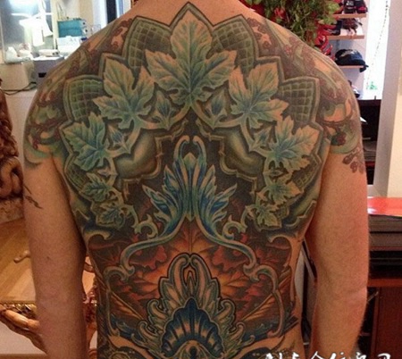 欧美纹身师满背纹身作品