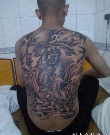 鬼道之神 背部钟馗刺青图案