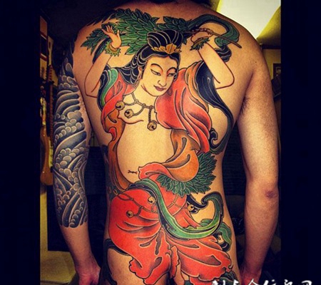 日本宫藏满背刺青大全