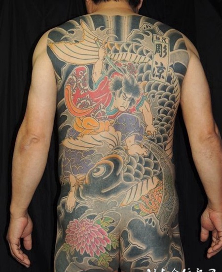 日本武士精美满背纹身