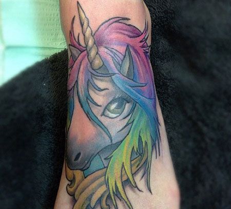 脚背独角兽天马纹身图案