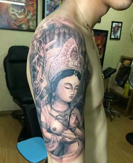 大臂千手观音纹身图片