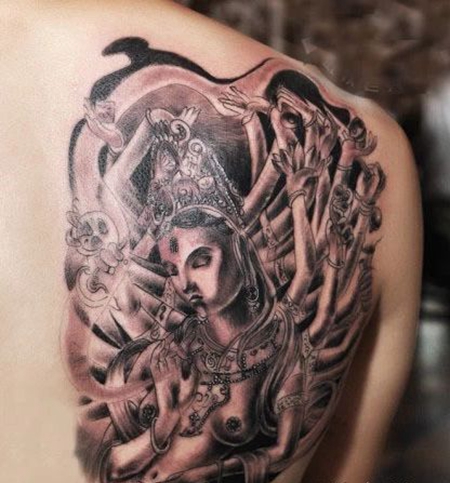 肩部千手观音纹身图案